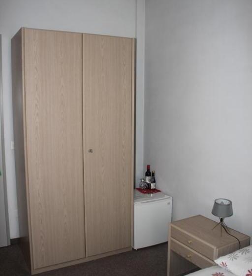 Номер Стандарт Трехместный, Garni Bar Sport