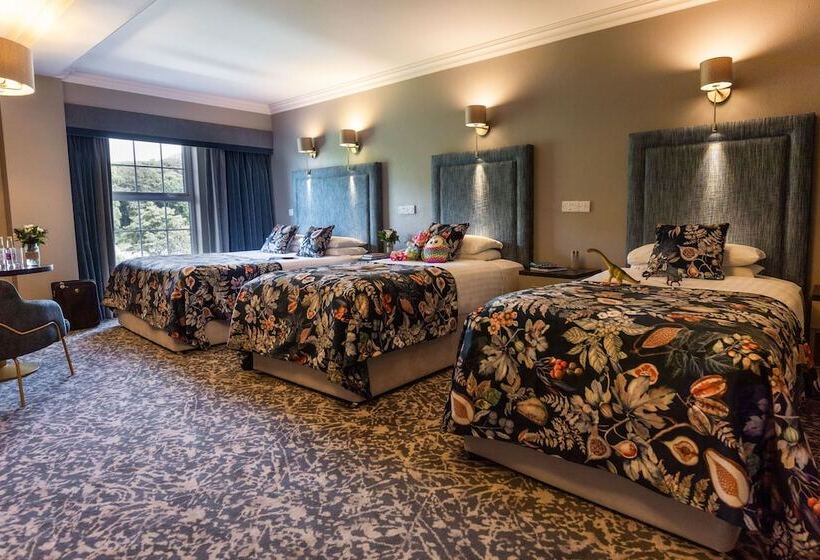 Семейный Номер, Falls Hotel & Spa