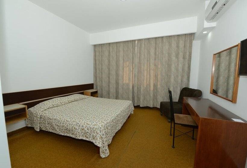Standard Triple Room, Rivoli Hotel Jerusalem