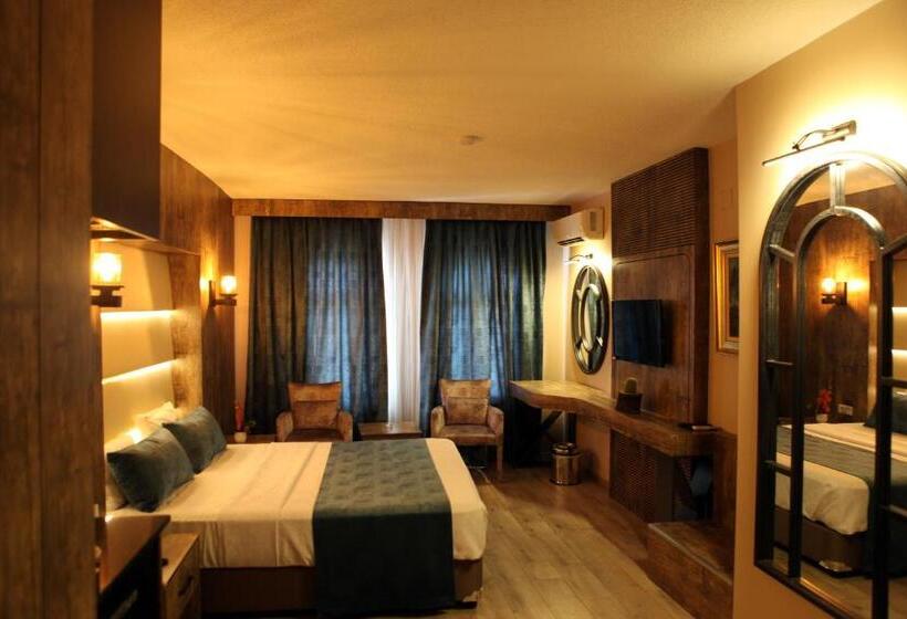 سوییت جونیور, Aktas