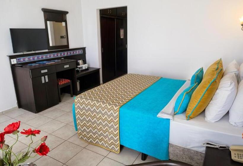 Номер Стандарт с Балконом, Big Blue Sky Hotel   All Inclusive