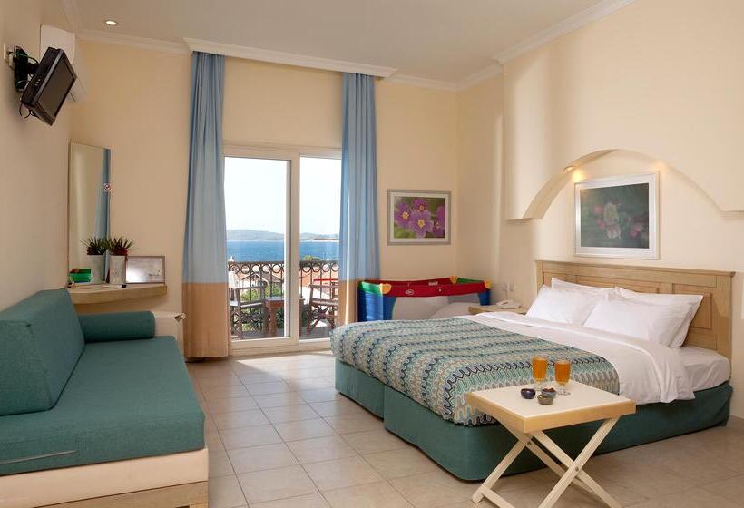 Номер Стандарт Вид на Море, Club Resort Atlantis