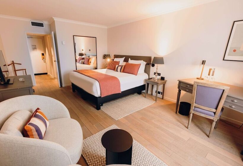 Номер Deluxe, Hostellerie Cèdre & Spa Beaune