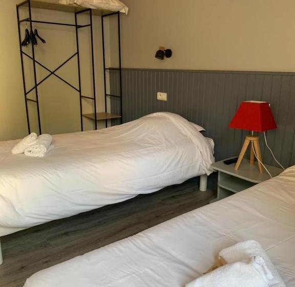 스탠다드 룸 가든 전망, Hôtel & Restaurant Le Patio Vichy