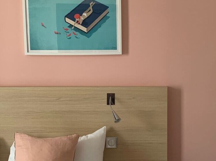 Четырехместный Номер Superior, Urban Jungle Hôtel Orleans