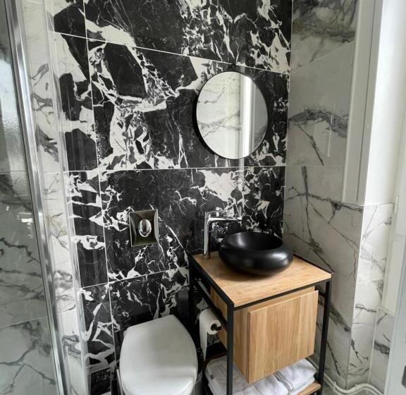 Номер Стандарт, Urban Jungle Hôtel Orleans