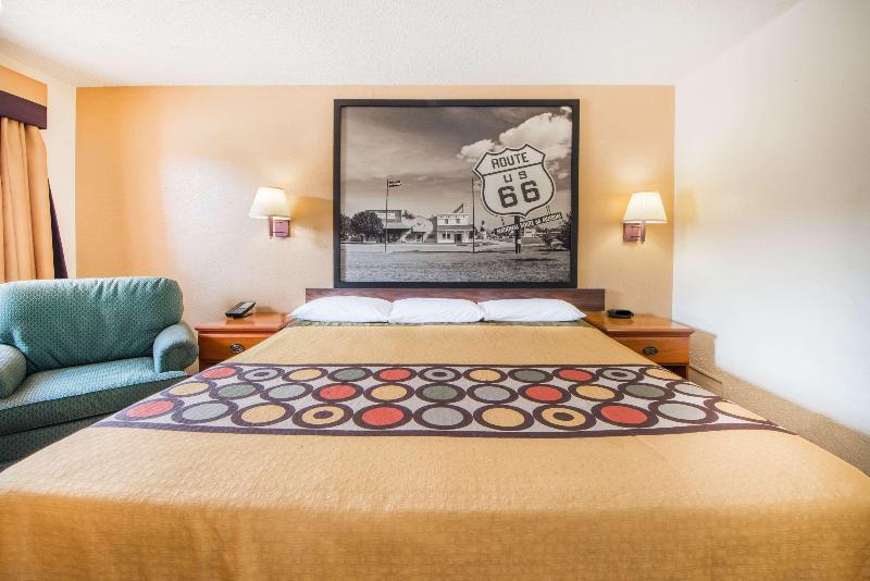 キングサイズベッドのスタンダードルーム, Super 8 By Wyndham Tulsa/arpt/st Fairgrounds