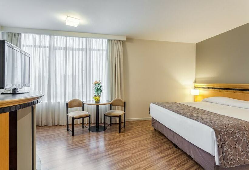 스탠다드 룸, Golden Park Internacional Foz & Convenções