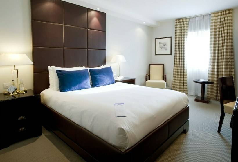 Номер Superior, Stamford Bridge Hotel London