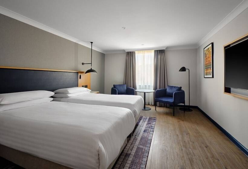 Номер Стандарт, Edinburgh Marriott Hotel Holyrood