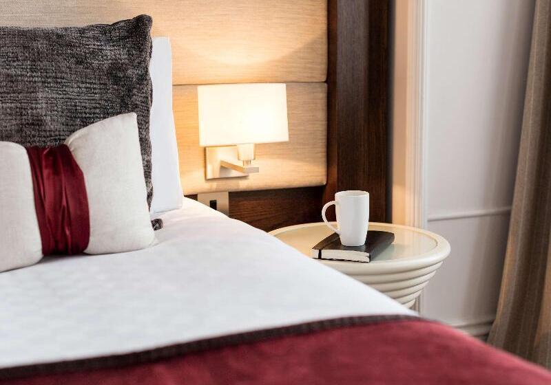 اتاق استاندارد یک نفره, Mercure Aberdeen Caledonian