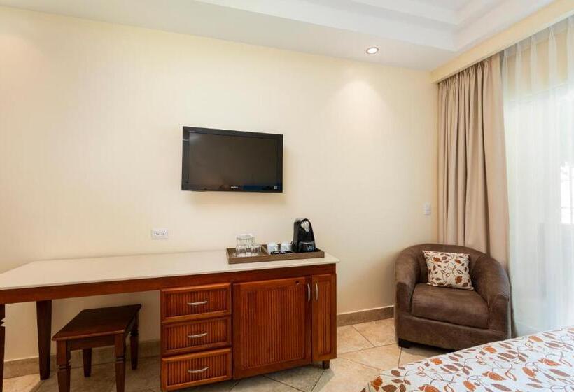 패밀리 룸, Tamarindo Diria Beach Resort