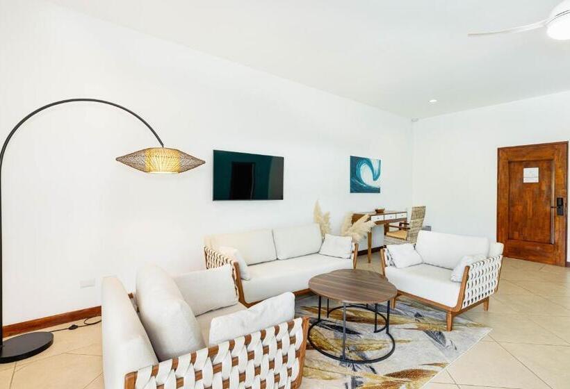 스위트, Tamarindo Diria Beach Resort
