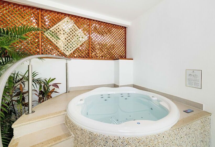 스위트, Tamarindo Diria Beach Resort