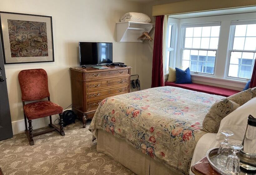 エクゼクティブルーム, West End Guest House