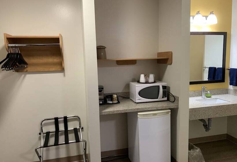 Номер Стандарт 2 Двуспальные Кровати, Westway Inn Motel