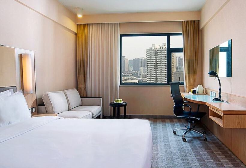 Номер Стандарт, Holiday Inn Express Zhengzhou Zhongzhou, An Ihg