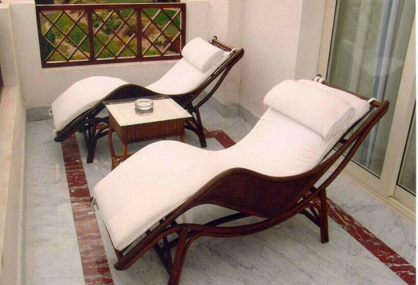 سوئیت سلطنتی 3 خوابه, Concorde El Salam Sharm El Sheikh FRONT