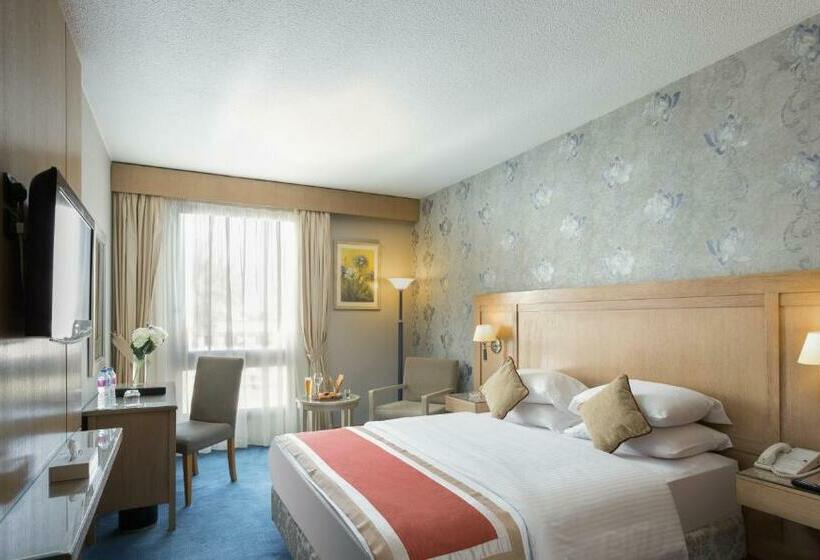 اتاق استاندارد با چشم‌انداز باغ, Le Passage Cairo Hotel & Casino