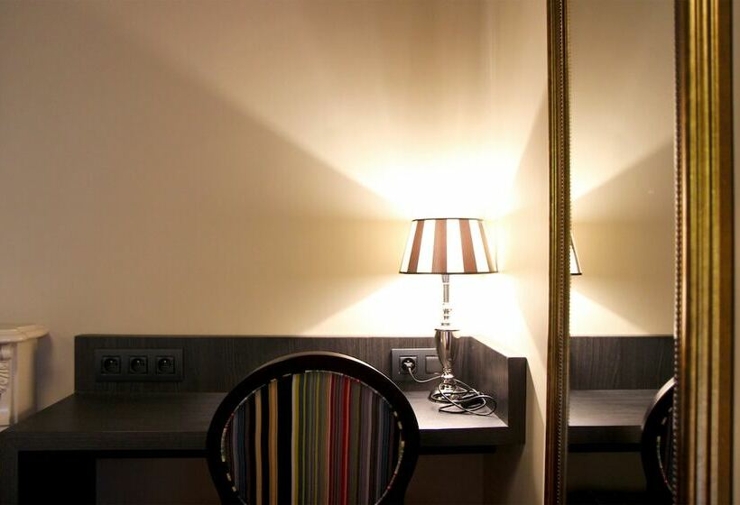 اتاق کلاسیک, Best Western Le Montmartre – Saint Pierre