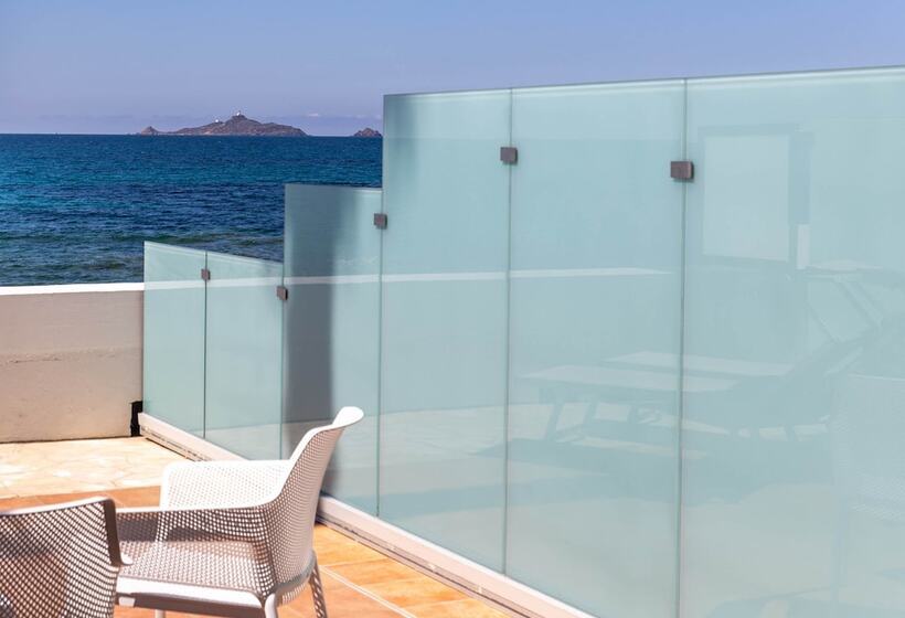 스탠다드 룸 바다 전망, Cala Di Sole