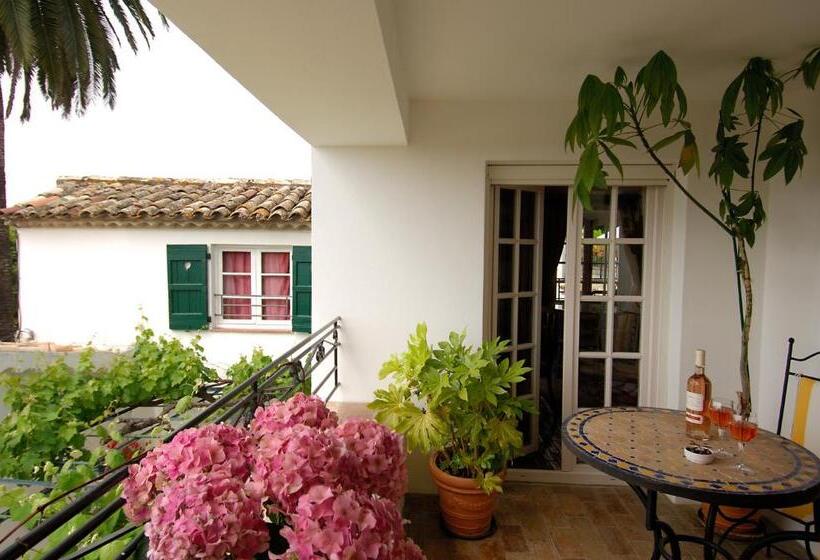 수피리어 룸, Le Hameau