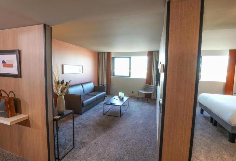 Полулюкс Кровать Кинг, Pullman Bordeaux Lac