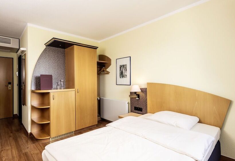 Номер Стандарт Индивидуальный, Arvena Kongress Hotel   Hotel In Der Wagnerstadt