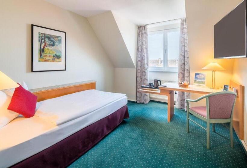 Номер Комфорт Индивидуальный, Plaza Hotel Blankenburg Ditzingen, Sure Hotel Collection