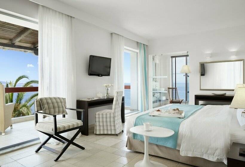 Junior Suite Vue Mer, Eagles Palace