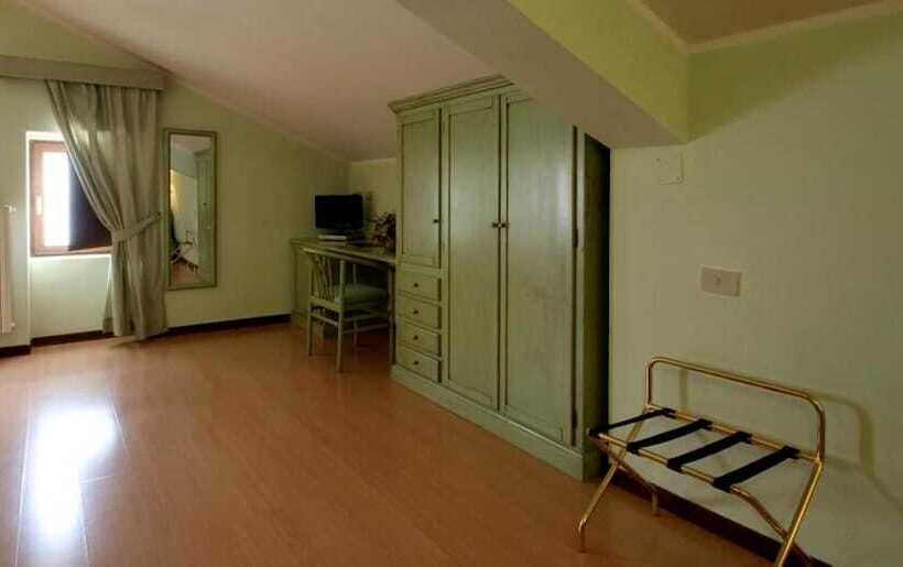اتاق پنت هاوس, Grande Albergo