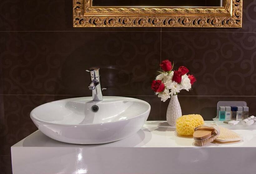 اتاق استاندارد سه نفره, C Hotels Fiume