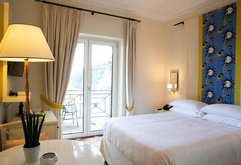 Номер Стандарт Вид на Море, Mezzatorre Hotel & Thermal Spa