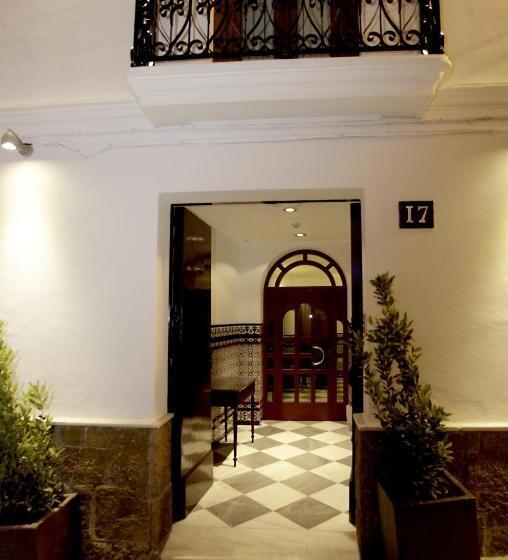 バルコニー付きスーペリアルーム, Hostal El Alojado De Velarde