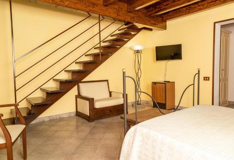 高级家庭房间, Allegroitalia Torre Artale Palermo
