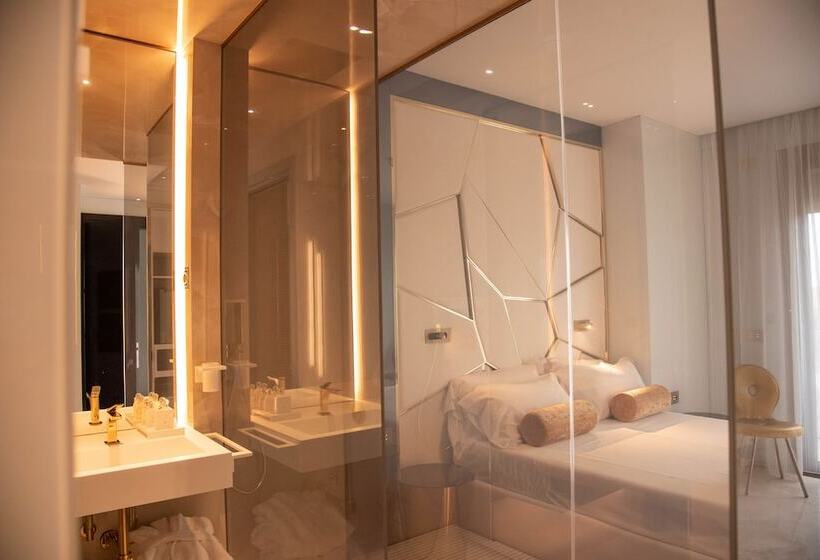 수피리어 룸 측면 바다 전망, The Promenade Luxury Wellness
