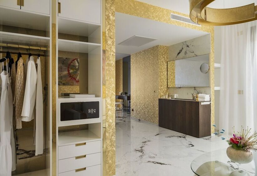 디럭스 테라스 룸 바다 전망, The Promenade Luxury Wellness