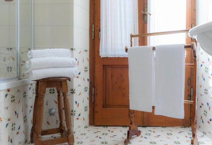 اتاق لوکس, Villa Scacciapensieri Boutique