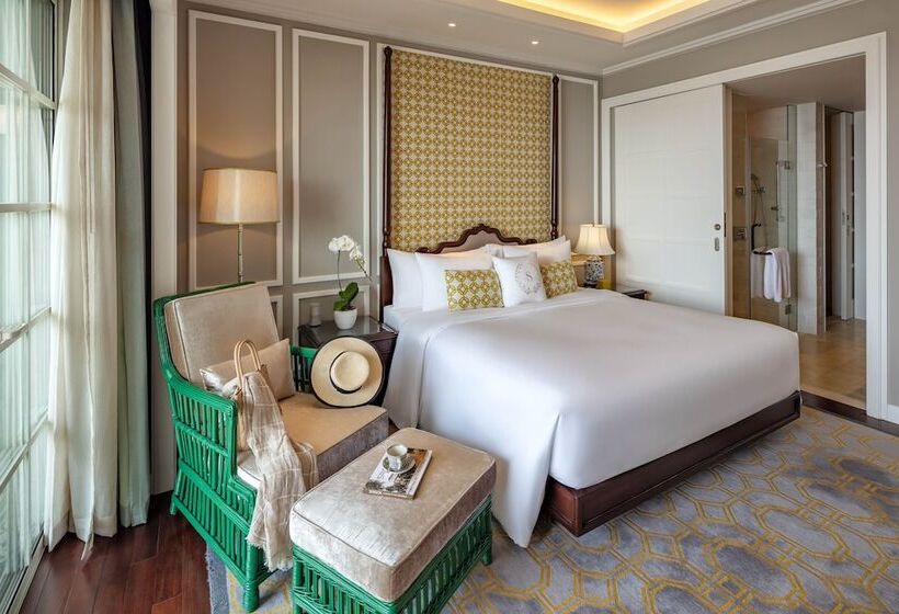 اتاق لوکس, Mia Saigon – Luxury Boutique