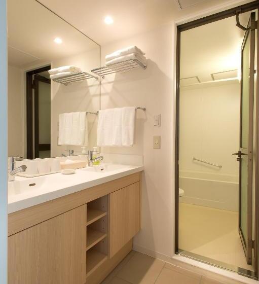 Семейный Номер, Granvia Osaka Jr Hotel Group