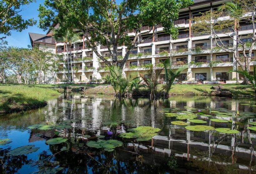 디럭스 룸, Nexus Resort & Spa Karambunai
