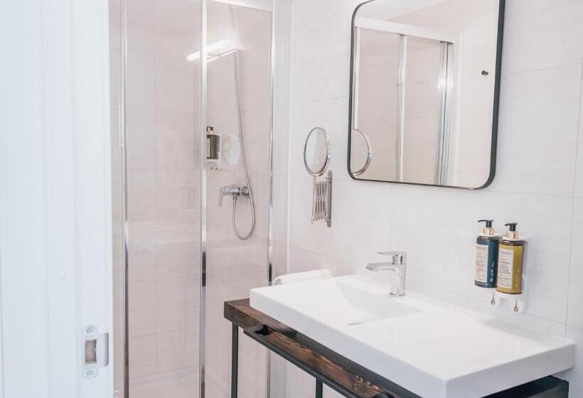 اتاق استاندارد, Dear Faro   Guest House