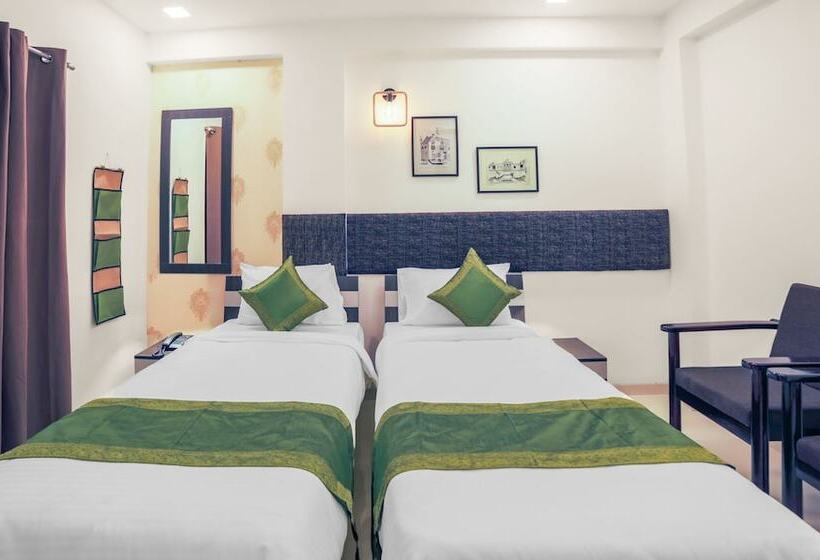 Camera Standard, Treebo Chalets, Nagpur Airport