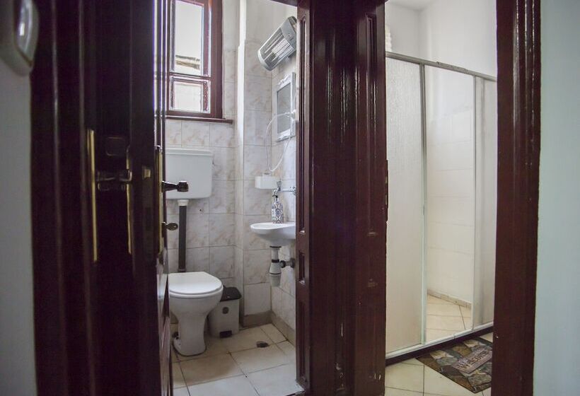 Quarto Triplo Clássico, Italian House Simeon
