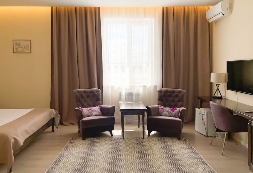 标准工作室, Otel Ulan Ude