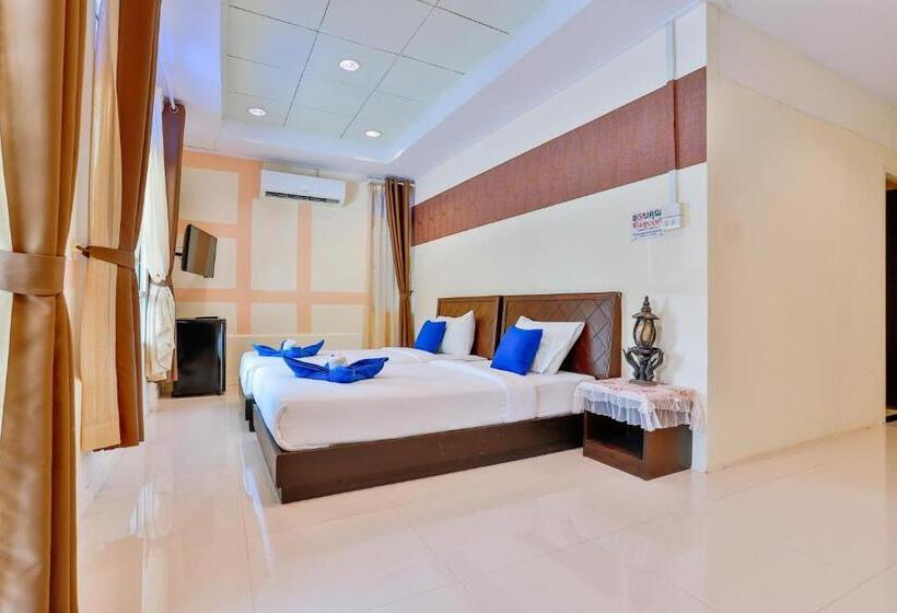 غرفة قياسية مطلّة علي حمام السباحة, Aonang Privacy Resort