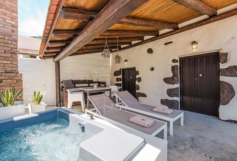 1 Bedroom Apartment Mountain View, Monastery Estate Guesthouse