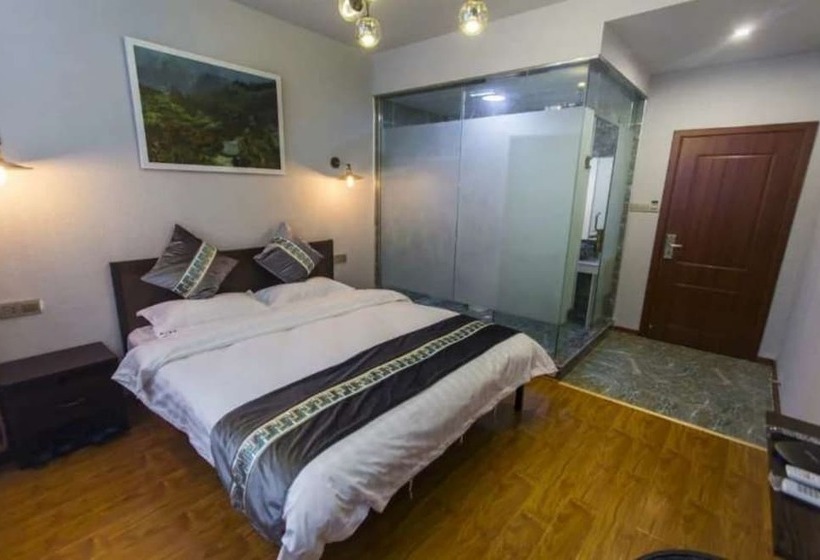 اتاق استاندارد, Xinjian Inn