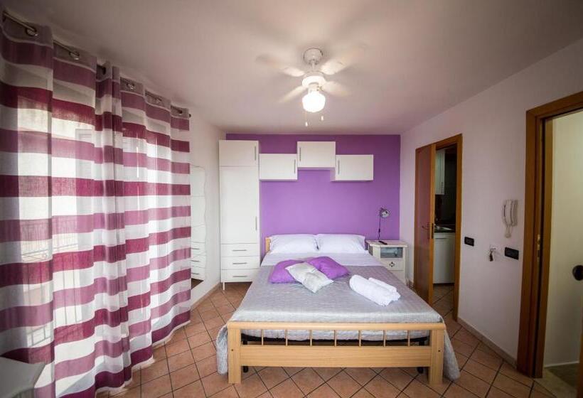 استودیو استاندارد با بالکن, A Cumerdia   Casa Vacanze