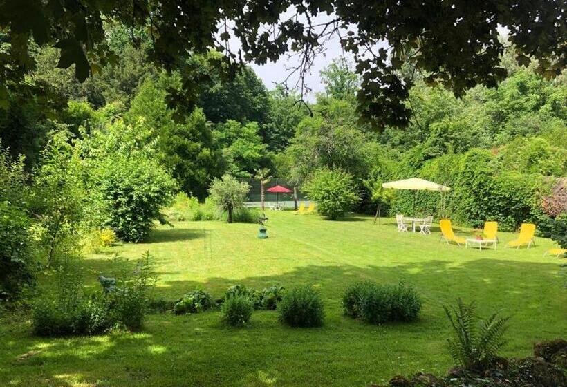 Дом 3 Спальни, Manoir Des Cavaliers  Bnb